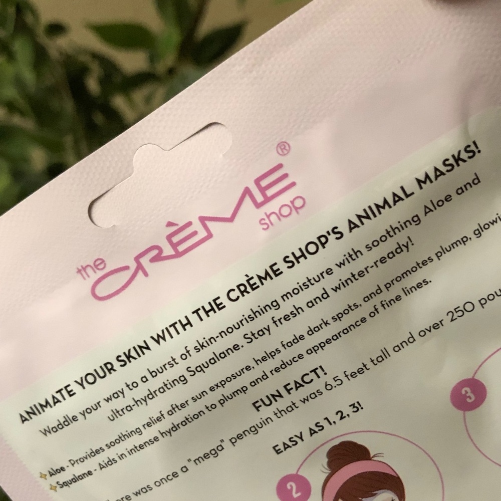 Pink Animated Penguin Face Mask - Hydrating Sheet Mask - Picture 2 of 4